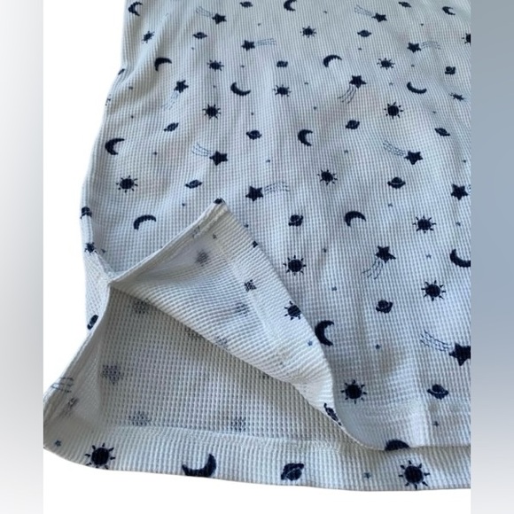 Celestial print women’s 2X sleep-top long sleeves, thermal weave - Picture 9 of 9